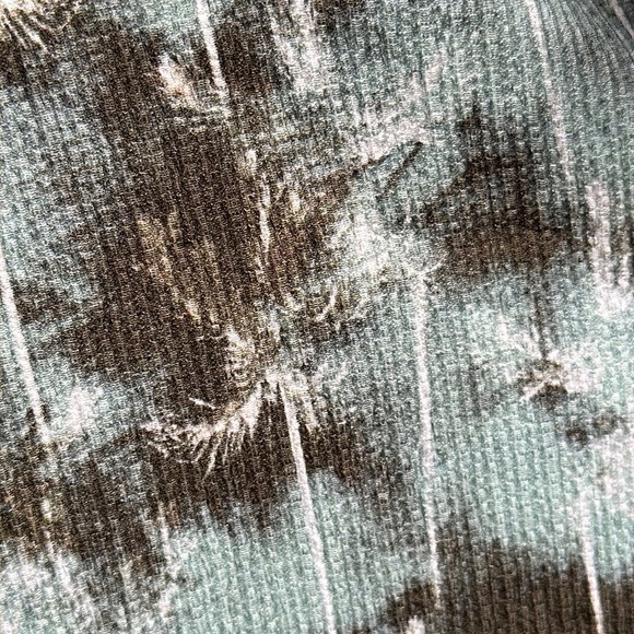 River Island Palm Print Revere Shirt Green Men’s Size M - Picture 9 of 15